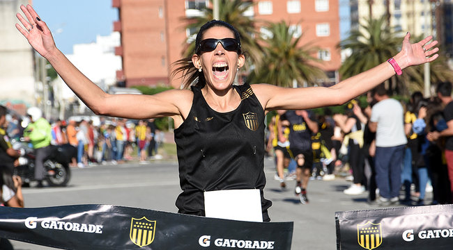 imagen de ¡El pueblo aurinegro volvió a vibrar con la 5K Peñarol!
