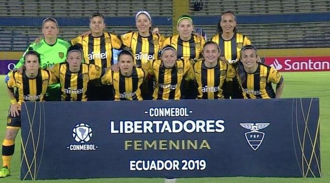 imagen de Peñarol empató 2-2 ante Colo Colo por la Libertadores