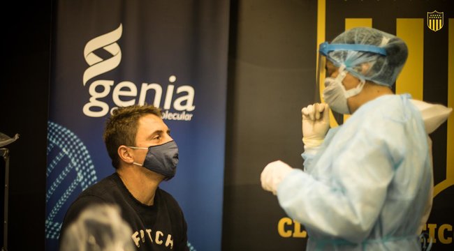 imagen de CADA VEZ MÁS CERCA