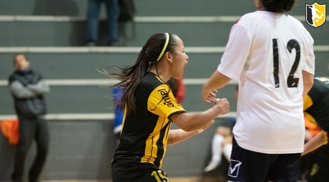 imagen de Fútbol Sala | Las Bicampeonas debutaron con triunfo