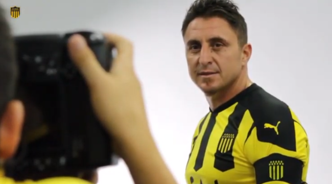 imagen de ¡Mirá el backstage de la sesión de fotos del plantel!