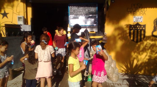 imagen de Las Peñas colaboran día a día con aquellos que más lo necesitan