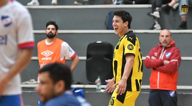 imagen de Un clásico: Peñarol se impuso ante Nacional en Primera y Sub 20