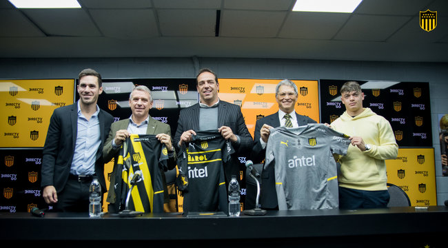 imagen de DIRECTV, nuevo sponsor de Peñarol