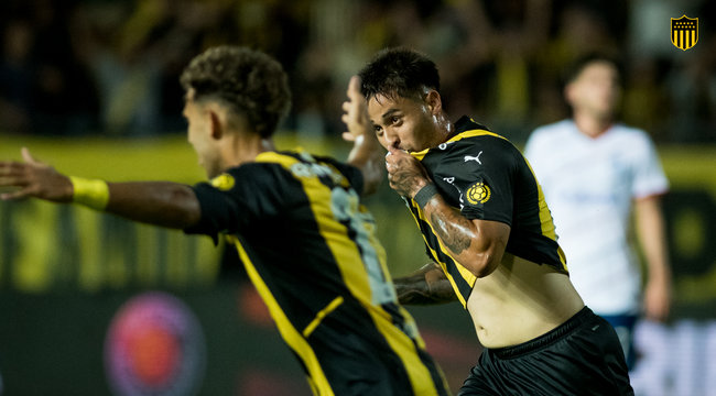 imagen de Peñarol venció a San Lorenzo en el CDS
