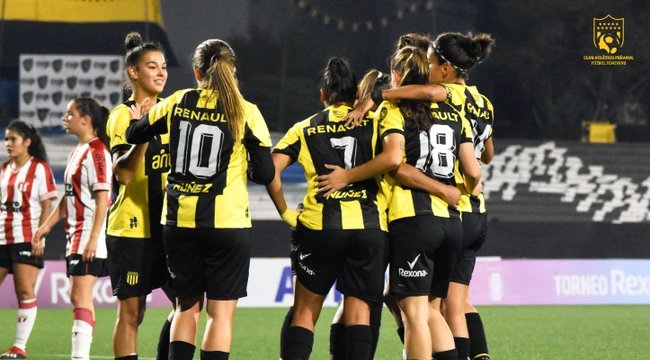 imagen de Aplastante triunfo ante River Plate