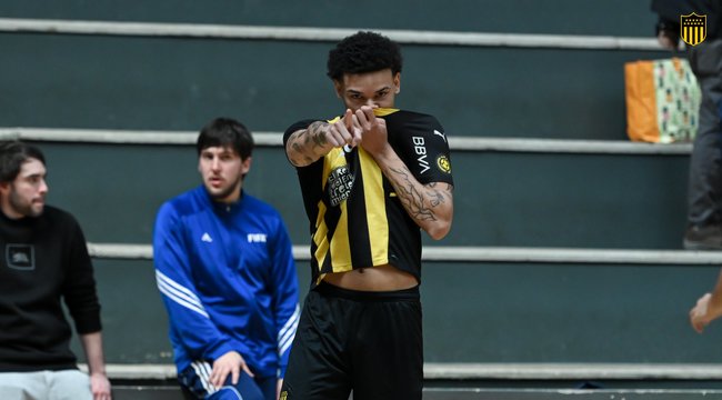 imagen de Goleada de Peñarol y pasaje al Clasificatorio
