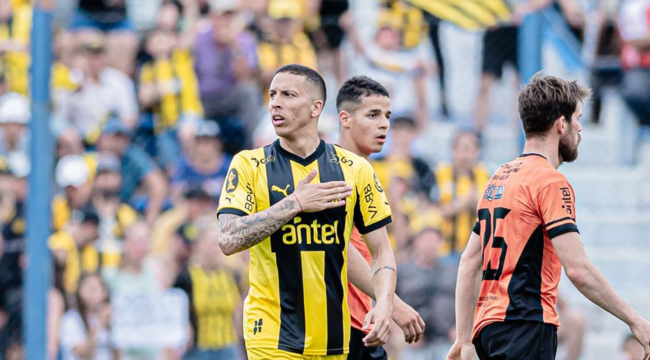 imagen de Peñarol goleó a Sud América y avanzó en la Copa AUF Uruguay