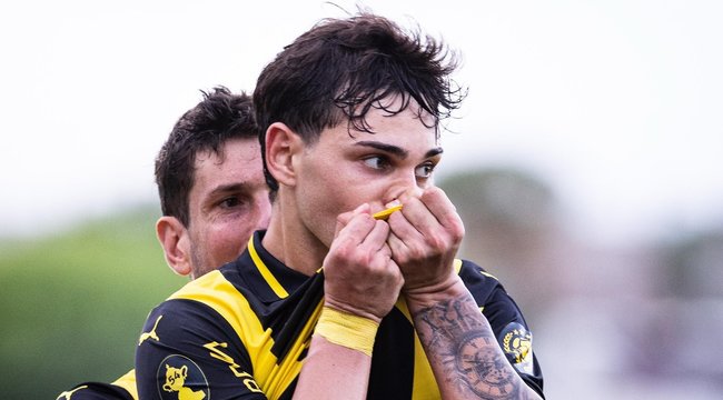 imagen de Peñarol venció 2-0 a Juventud en Las Piedras