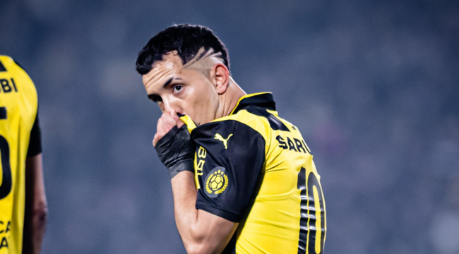 imagen de Peñarol goleó a Defensor en el Campeón del Siglo