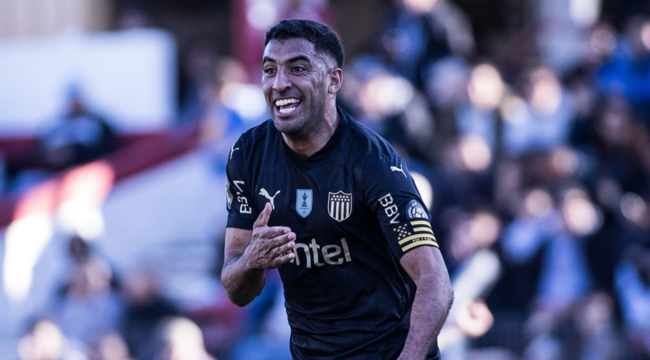 imagen de Peñarol venció 3-1 a River Plate en el Saroldi