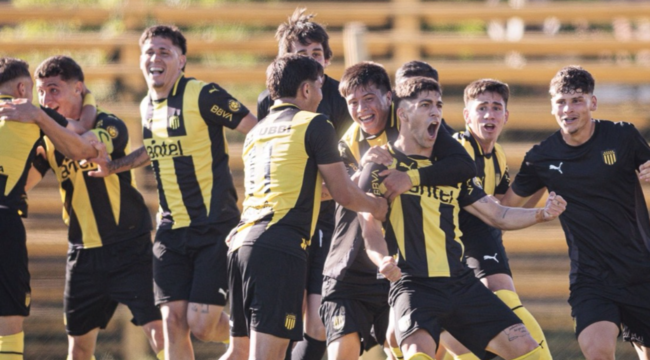 imagen de ¡Bicampeones Uruguayos!