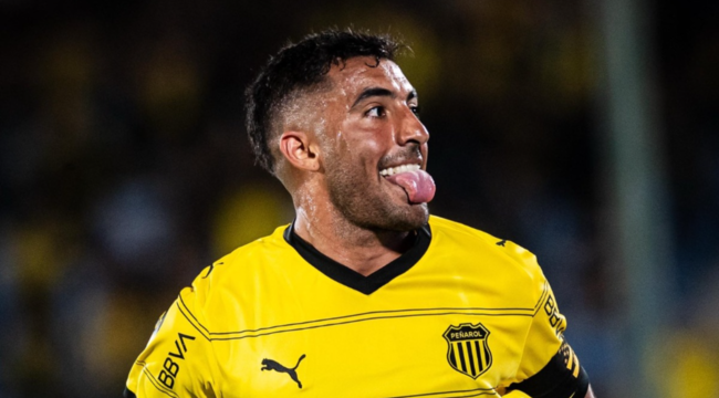 imagen de Peñarol venció a Albion y se mantiene en la cima