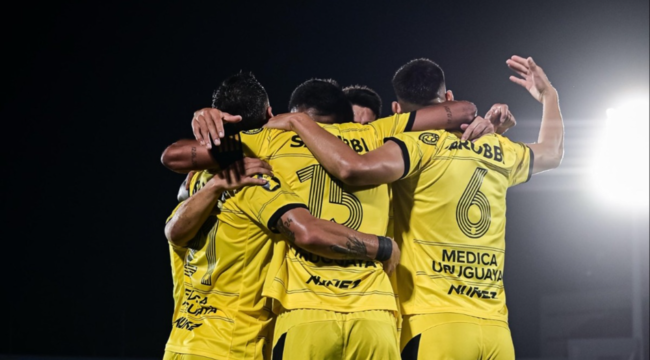 imagen de Peñarol enfrenta a Boston River en Florida