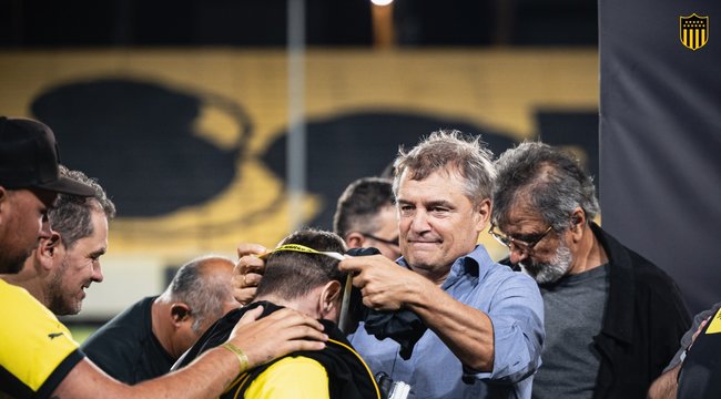 imagen de ¡Peñarol premió a sus deportistas en una noche inolvidable!