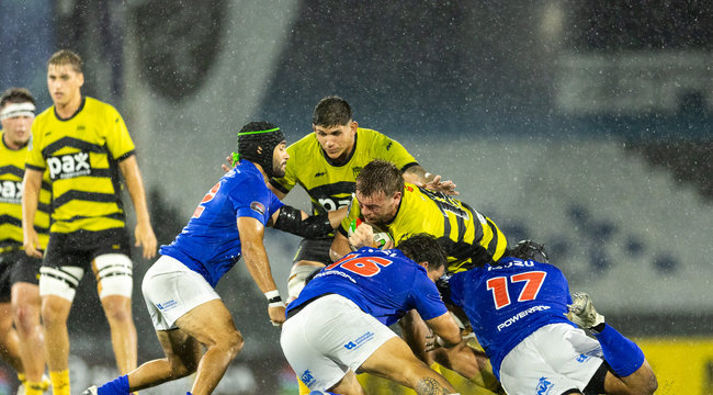 imagen de Peñarol venció a Yacaré XV en el Charrúa